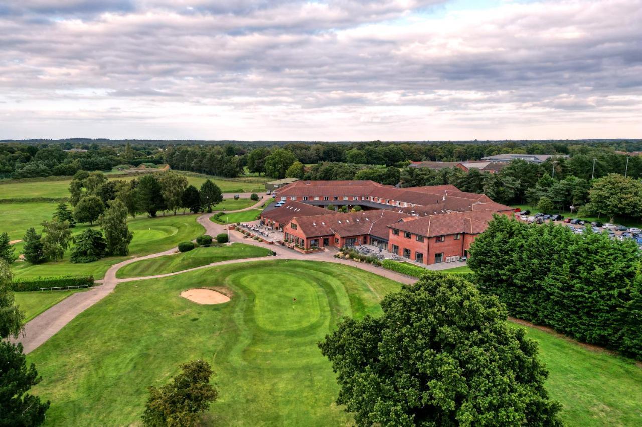 Wensum Valley Hotel Golf And Country Club Norwich Dış mekan fotoğraf